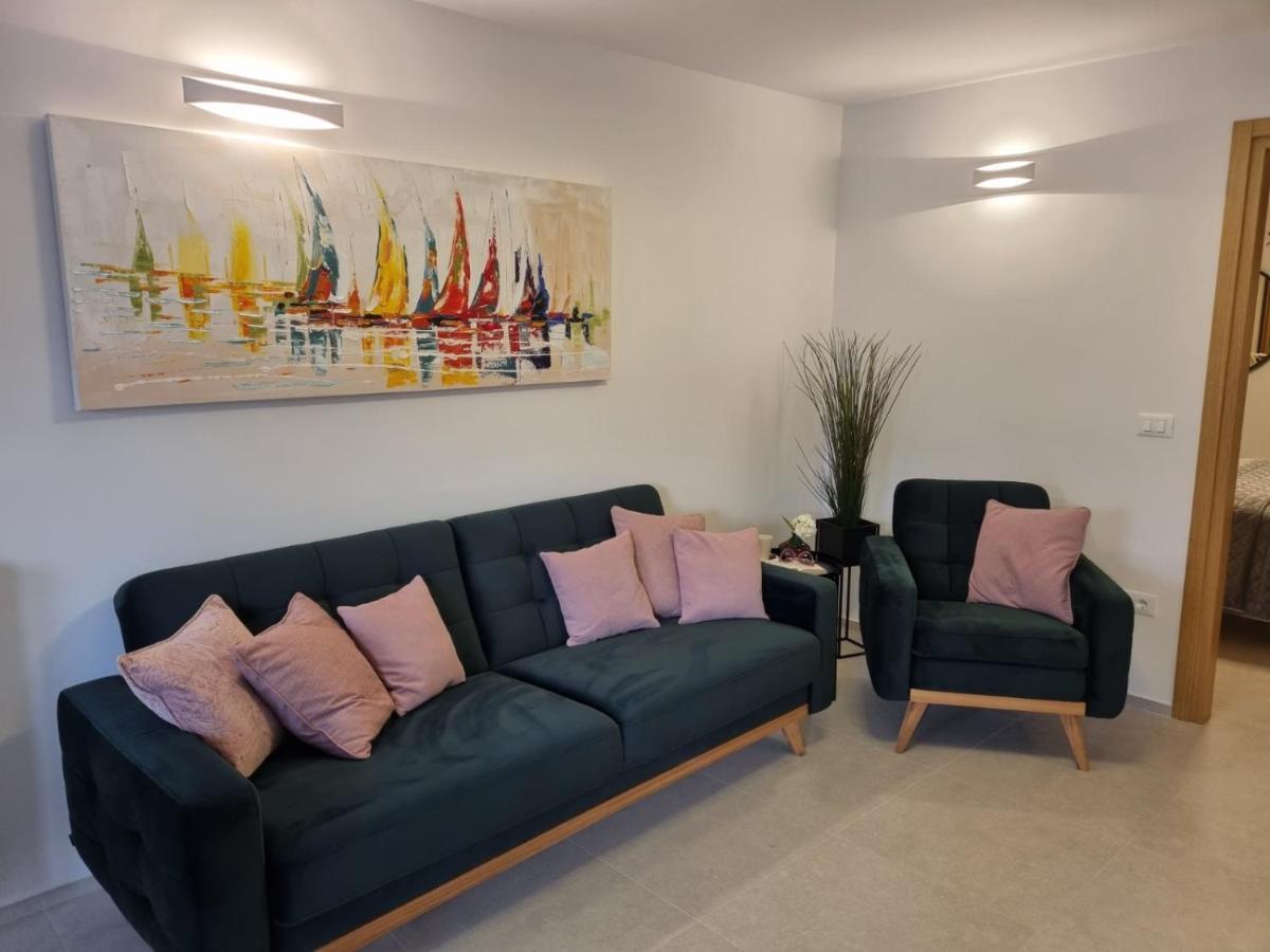 Apartments Cerin-Ρόβινι Εξωτερικό φωτογραφία