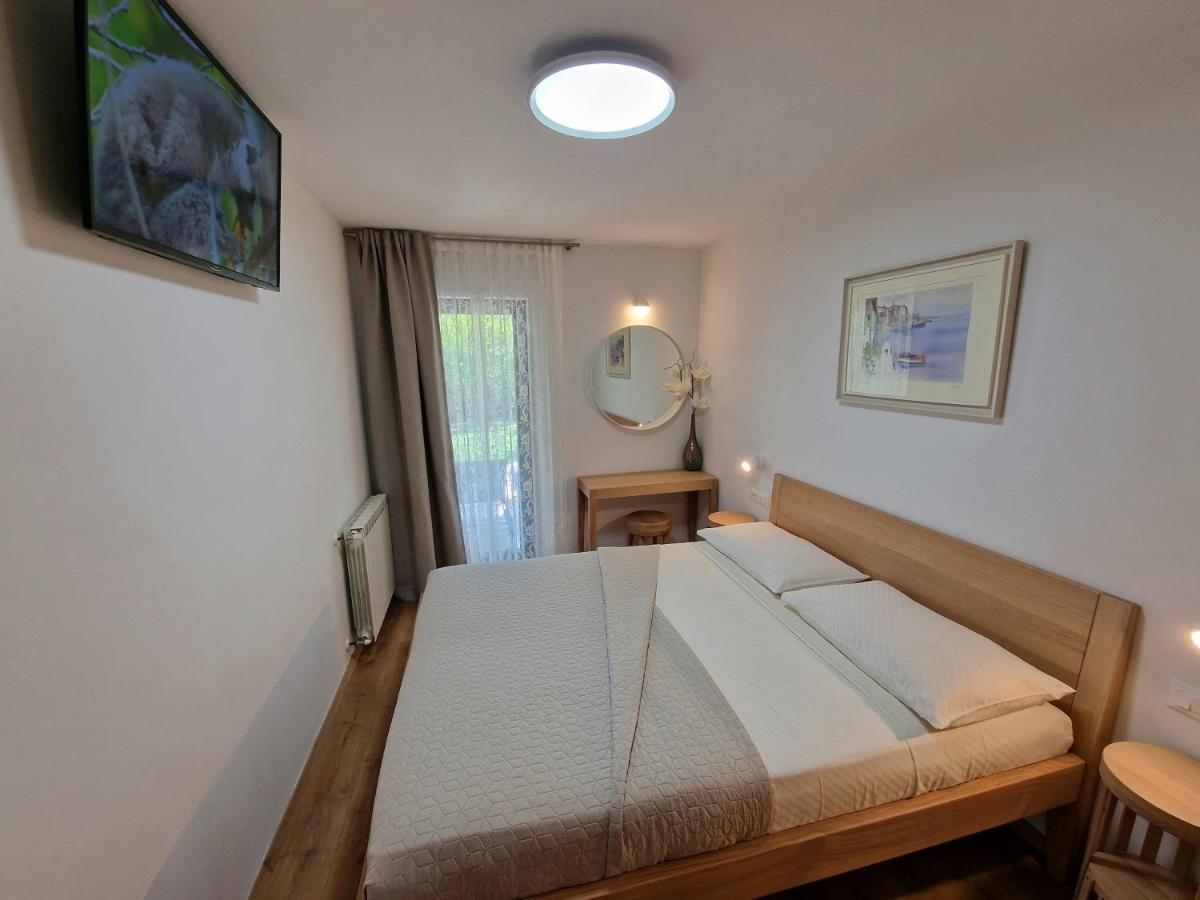 Apartments Cerin-Ρόβινι Εξωτερικό φωτογραφία