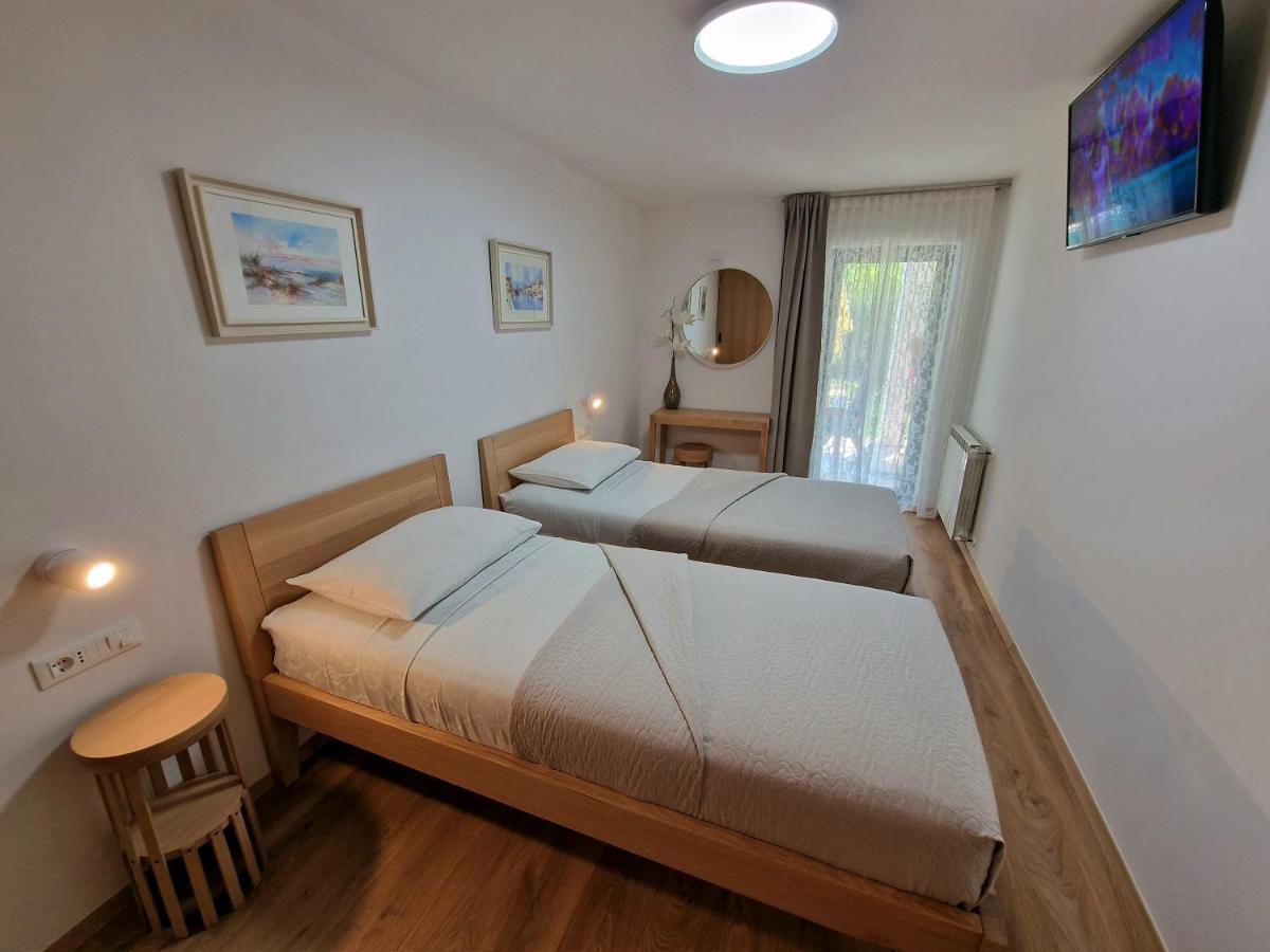 Apartments Cerin-Ρόβινι Εξωτερικό φωτογραφία