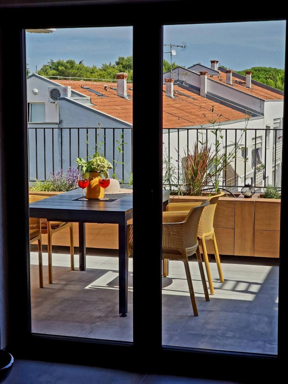 Apartments Cerin-Ρόβινι Εξωτερικό φωτογραφία